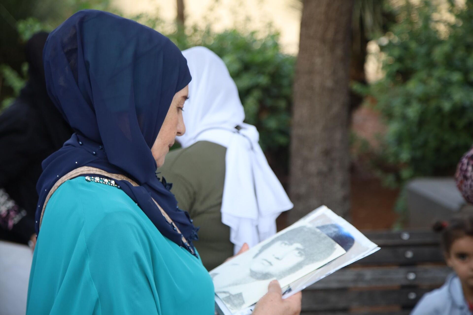 لجنة أهالي المفقودين في لبنان أمام مبنى الأمم المتحدة في بيروت، اليوم العالمي للمفقودين - سبوتنيك عربي, 1920, 30.08.2023