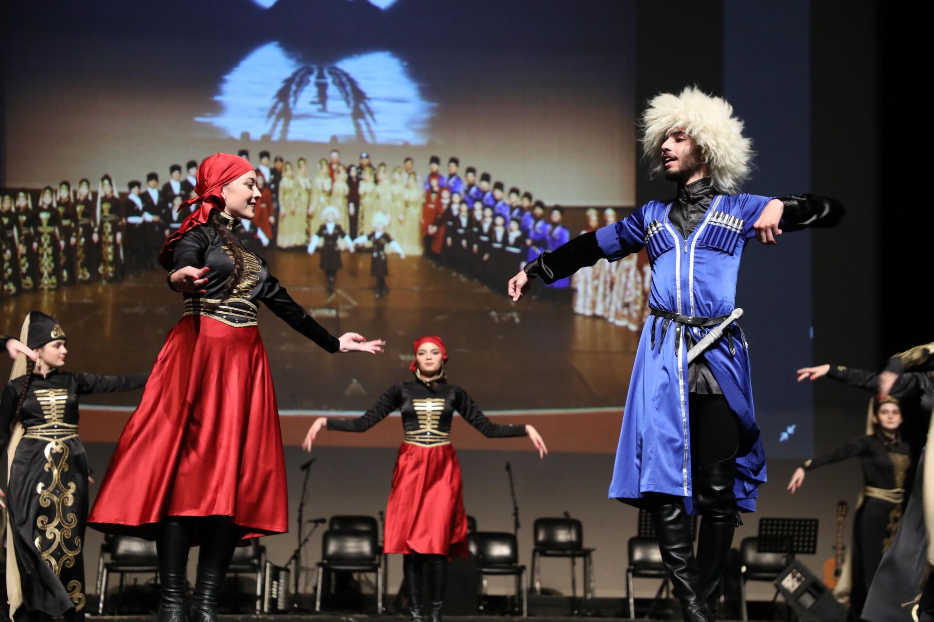 شراكس سوريا.. ثنائية الانتماء الوطني وتمجيد التاريخ عبر الفن - سبوتنيك عربي, 1920, 02.09.2023