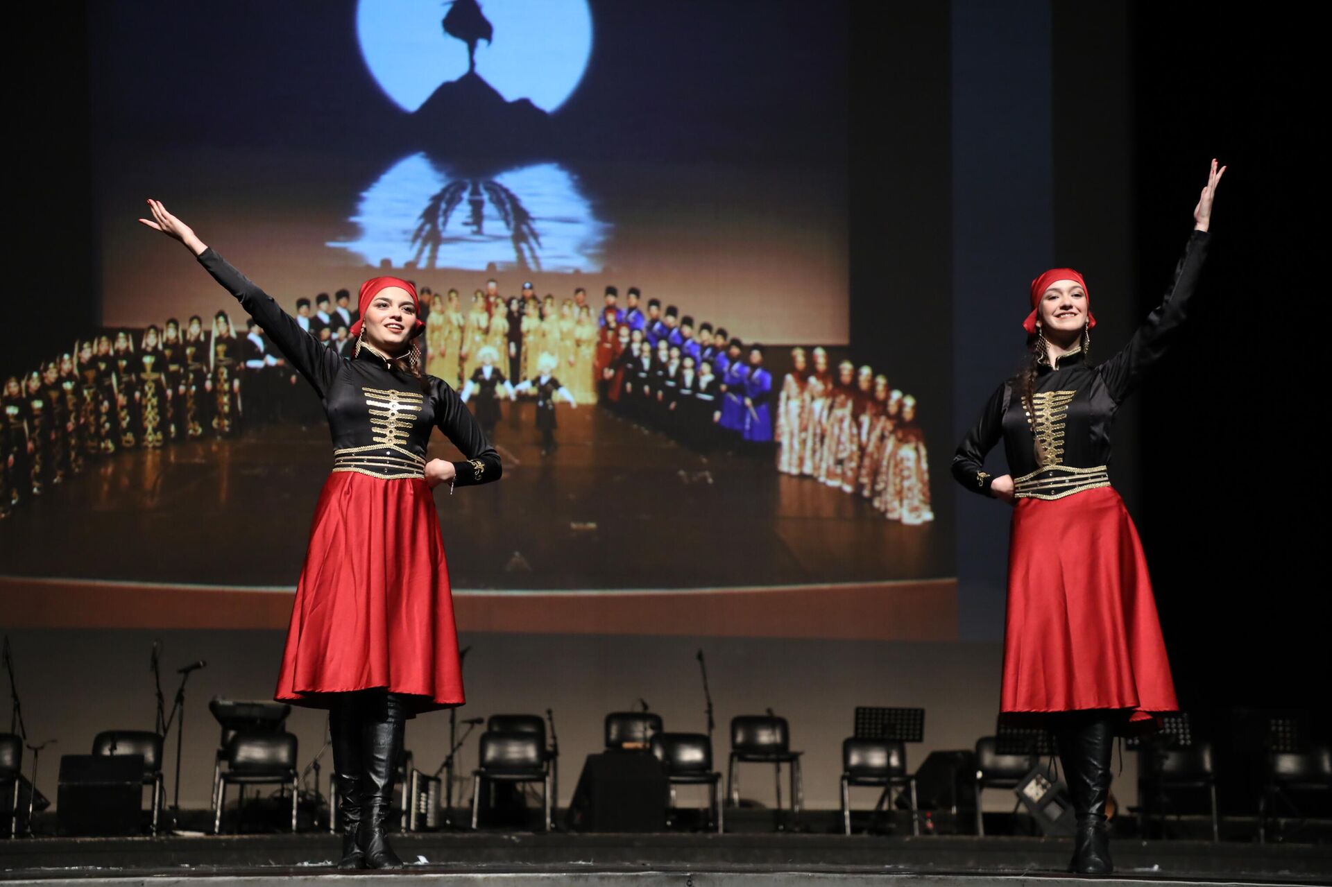 شراكس سوريا.. ثنائية الانتماء الوطني وتمجيد التاريخ عبر الفن - سبوتنيك عربي, 1920, 02.09.2023