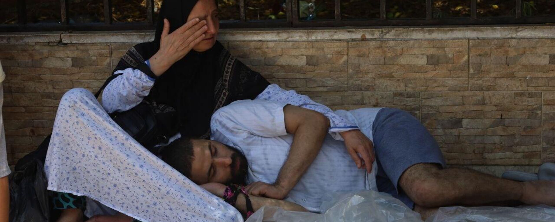 نزوح عائلات من مخيم عين الحلوة، لبنان - سبوتنيك عربي, 1920, 24.03.2026