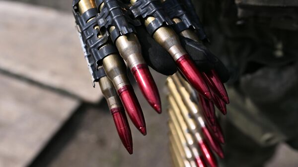 طلقات عيار 12.7 ملم لمدافع رشاشة روسية طراز كورد - سبوتنيك عربي