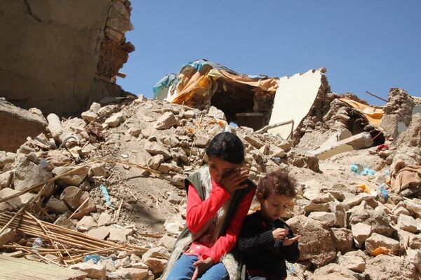 ياسمين ونعمة طفلتان مغربيتان فقدتا أسرتهما تحت أنقاض الزلزال - سبوتنيك عربي