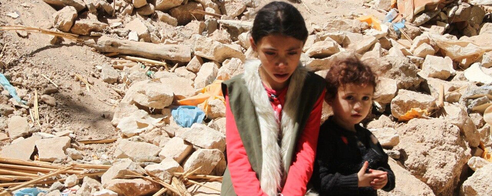 ياسمين ونعمة طفلتان مغربيتان فقدتا أسرتهما تحت أنقاض الزلزال - سبوتنيك عربي, 1920, 17.09.2023