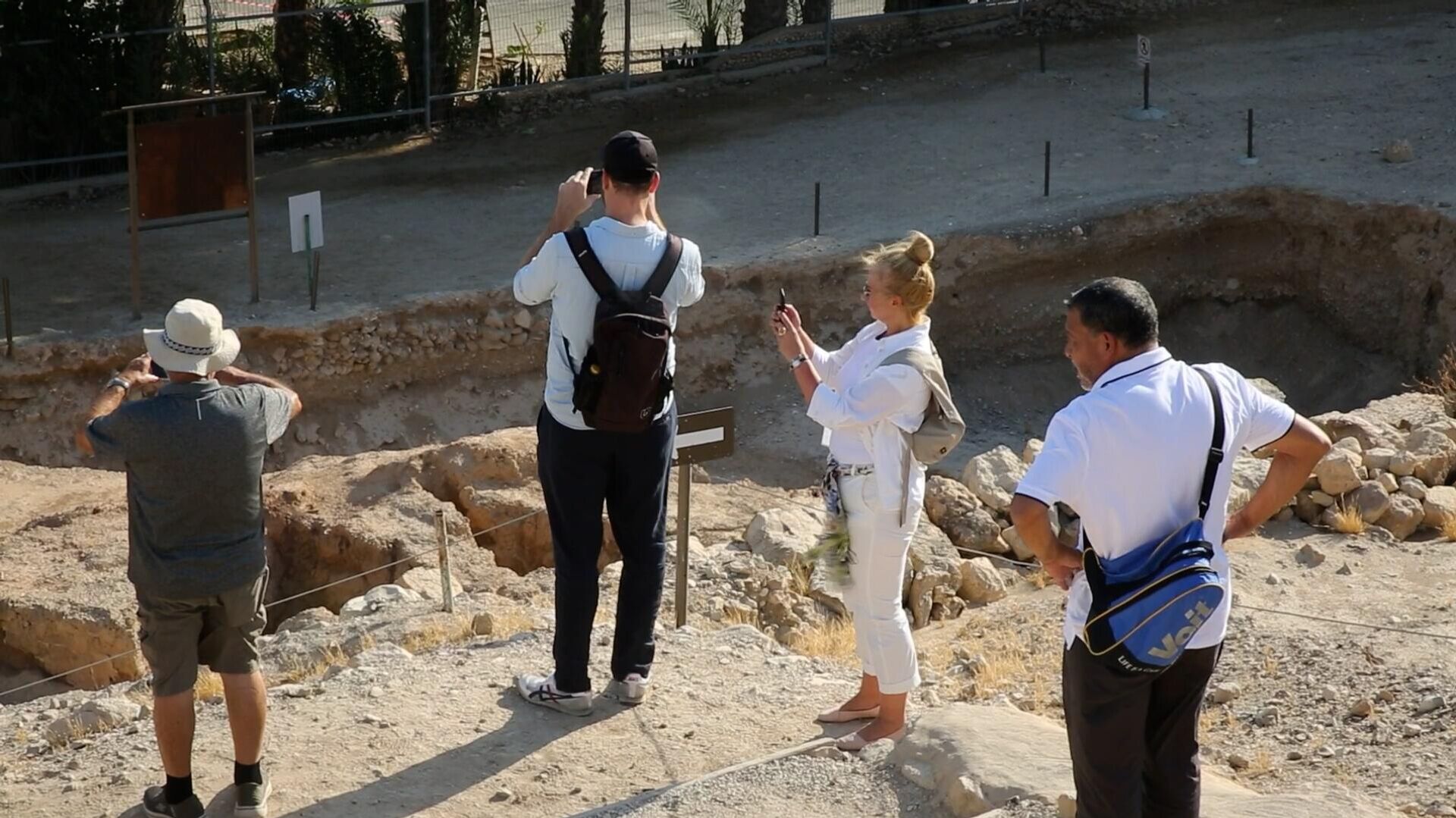 تل السلطان أقدم مدينة زراعية وخامس موقع فلسطيني ضمن قائمة التراث العالمي
 - سبوتنيك عربي, 1920, 21.09.2023