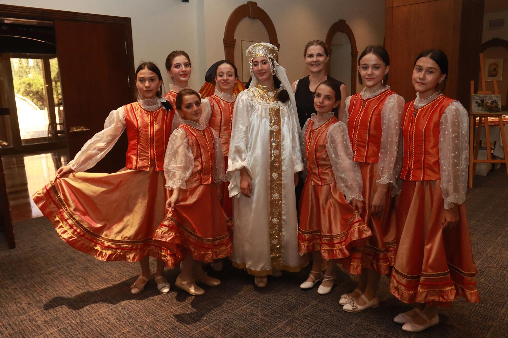 أطفال يصنعون الماتروشكا والبلالايكا دعما للأنشطة الإنسانية في سوريا
 - سبوتنيك عربي, 1920, 22.09.2023