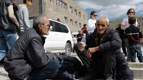 الوضع في منطقة ناغورني قره باغ - اللاجئون في مدينة غوريس، أرمينيا - سبوتنيك عربي