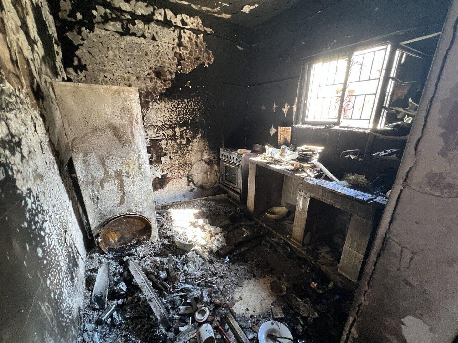 إعادة إعمار مخيم عين الحلوة للاجئين الفلسطينيين...إشكالات وتحديات - سبوتنيك عربي, 1920, 03.10.2023