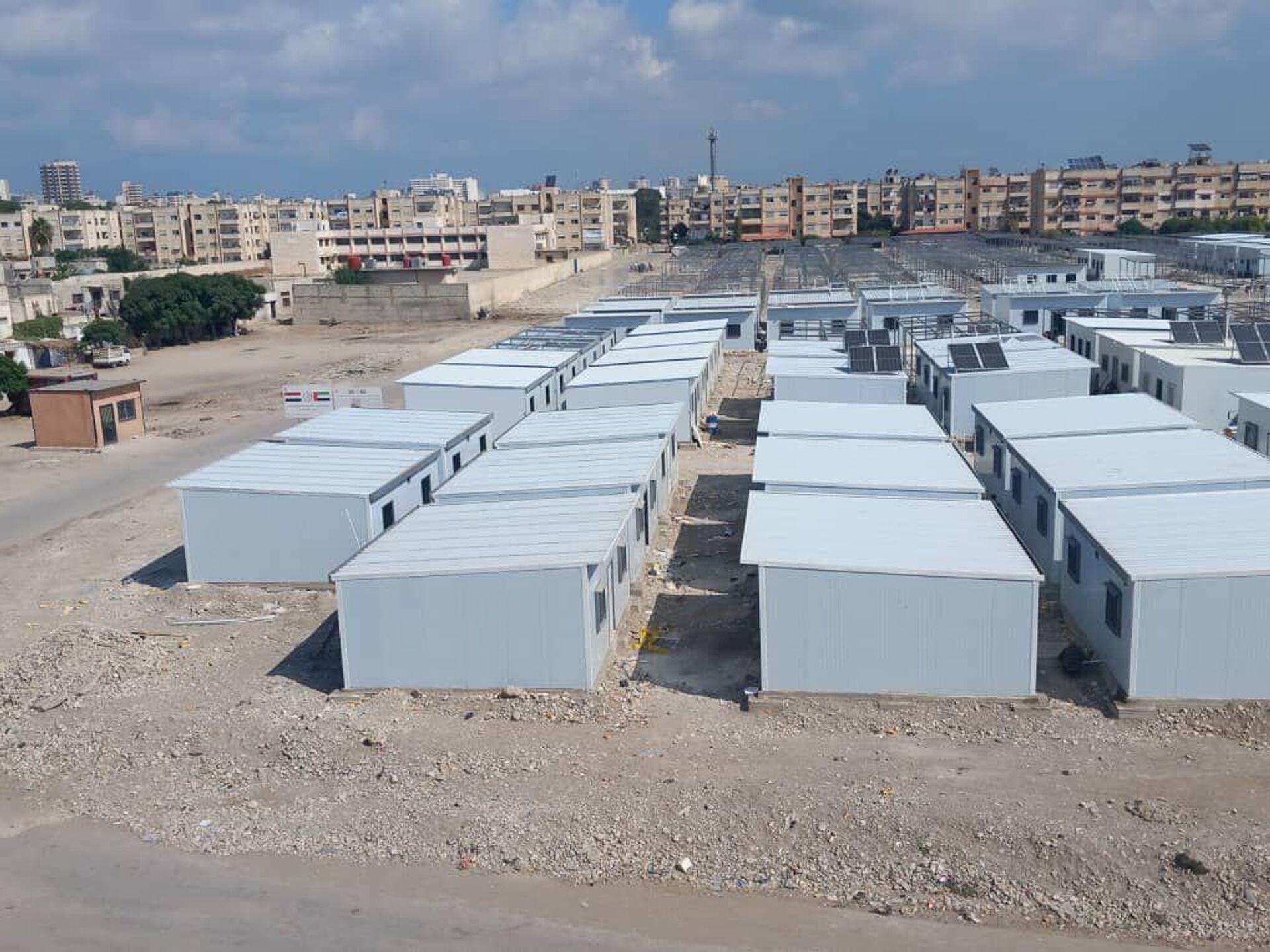 وزير الإسكان  السوري لـسبوتنيك: بدء تسليم الشقق والمنازل المؤقتة لمتضرري الزلزال
 - سبوتنيك عربي, 1920, 04.10.2023