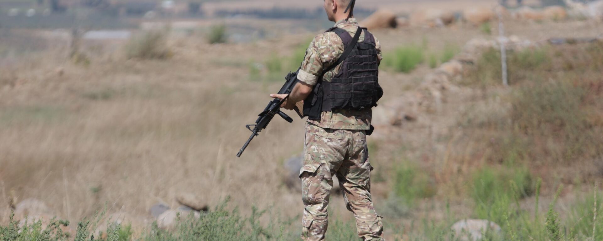 جولة ميدانية على الحدود اللبنانية السورية 22820 نازح غير شرعي وطرق مبتكرة للتهريب.
 - سبوتنيك عربي, 1920, 23.01.2026