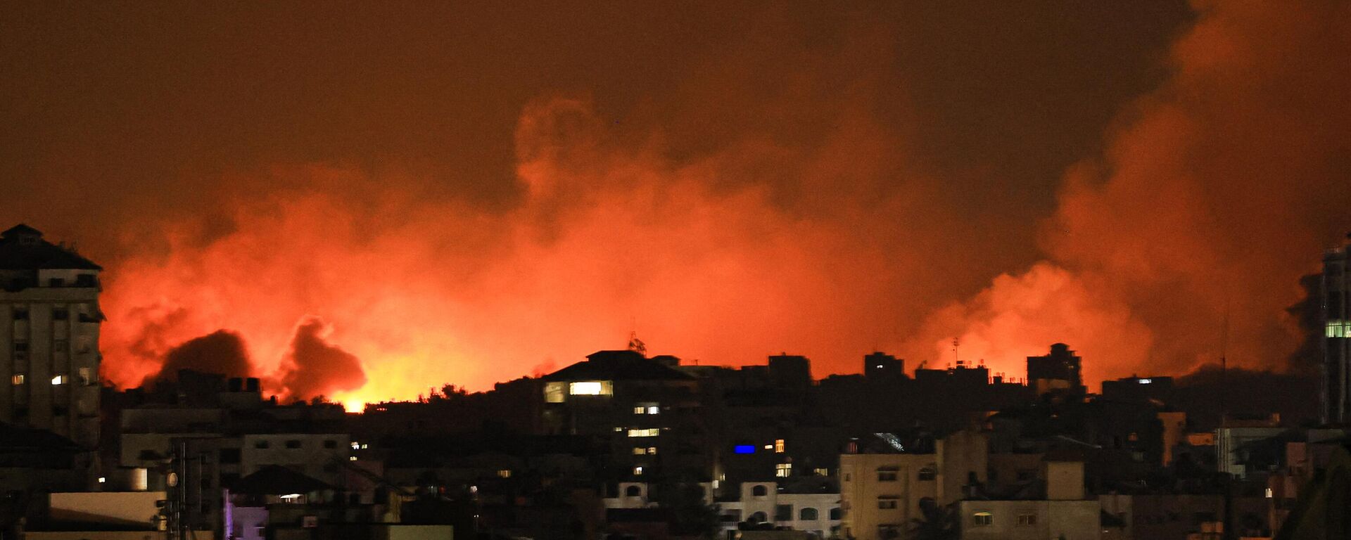 قصف قوات الجيش الإسرائيلي في مدينة غزة، قطاع غزة، فلسطين - سبوتنيك عربي, 1920, 12.10.2023