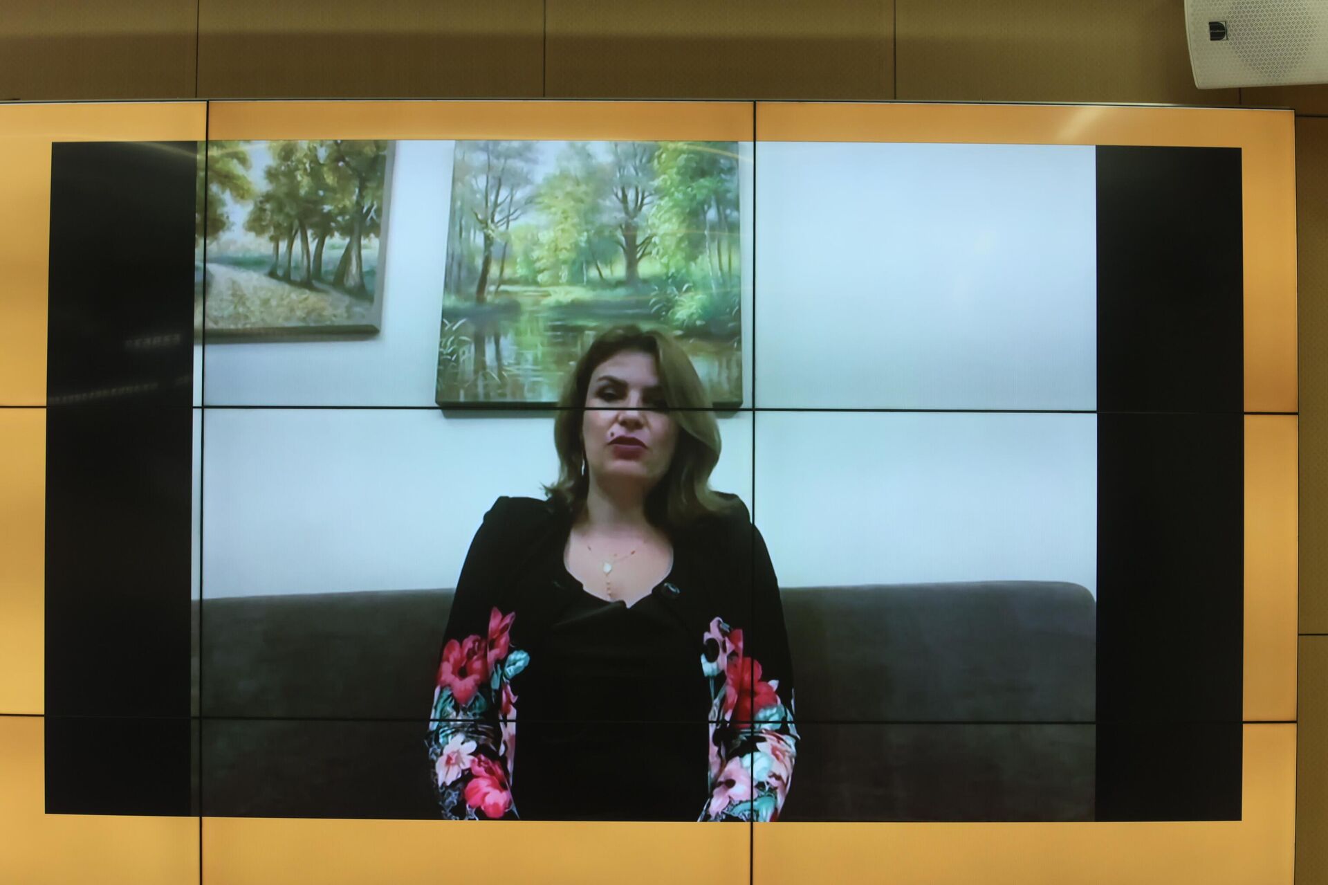 طاولة سبوتنيك المستديرة تناقش العلاقات العربية الروسية - سبوتنيك عربي, 1920, 12.10.2023