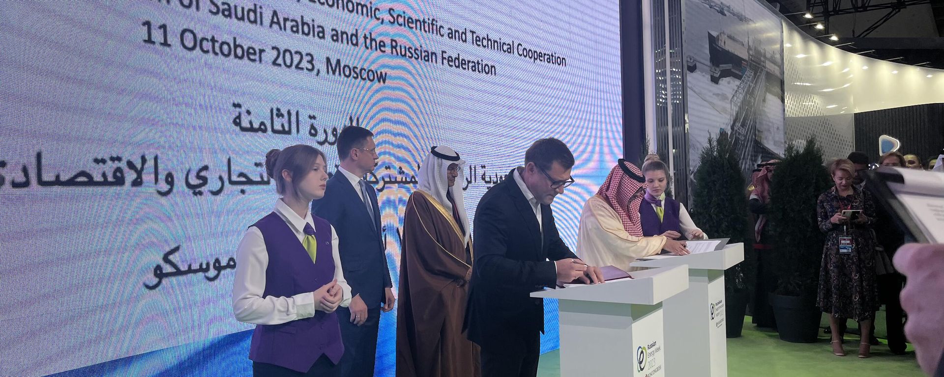 سبوتنيك توقع اتفاقية مع وكالة الأنباء السعودية سبوتنيك توقع اتفاقية مع وكالة الأنباء السعودية - سبوتنيك عربي, 1920, 12.10.2023