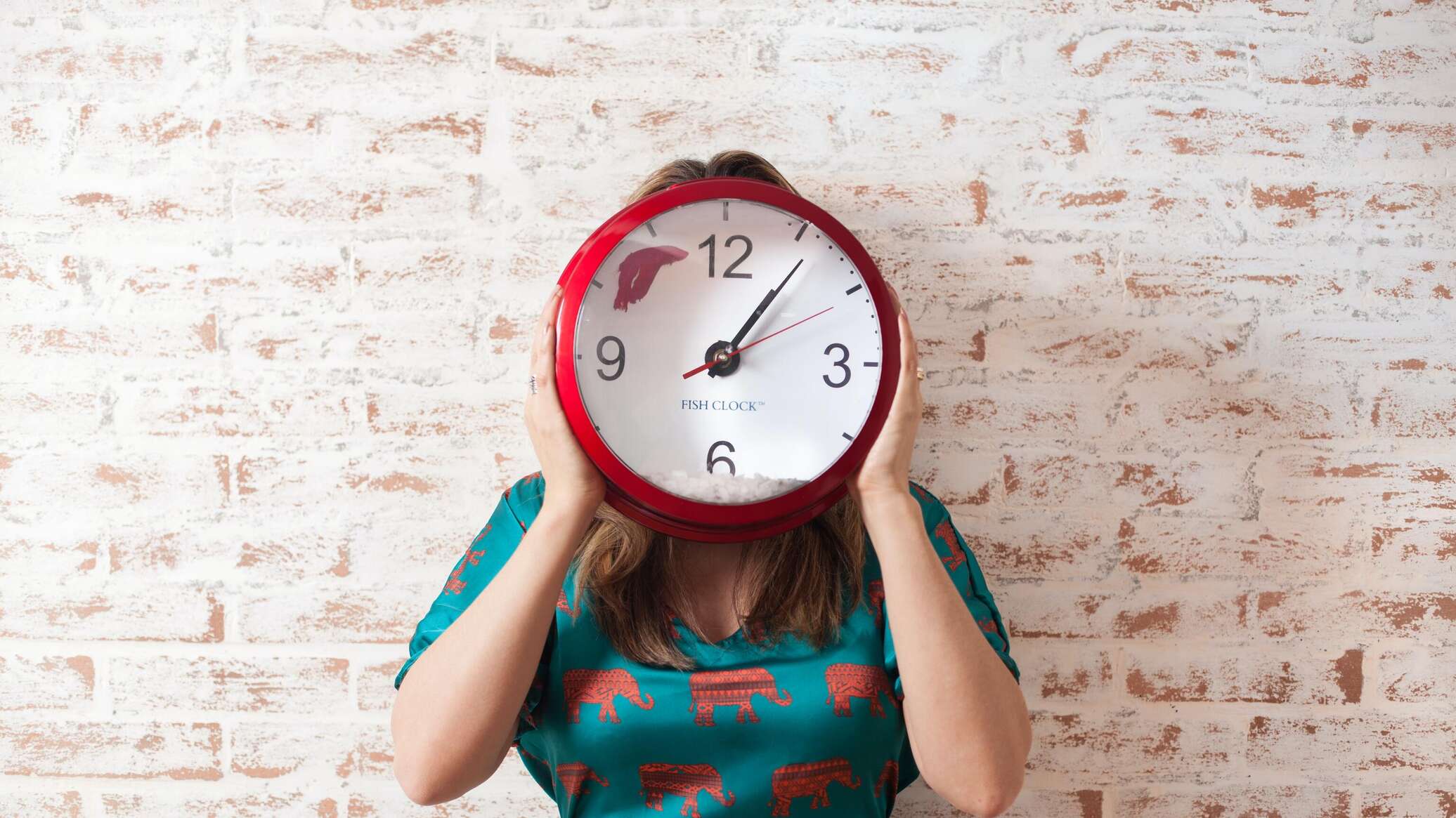 دراسة: الساعة البيولوجية للجنين داخل الرحم تتزامن مع التوقيت المحلي