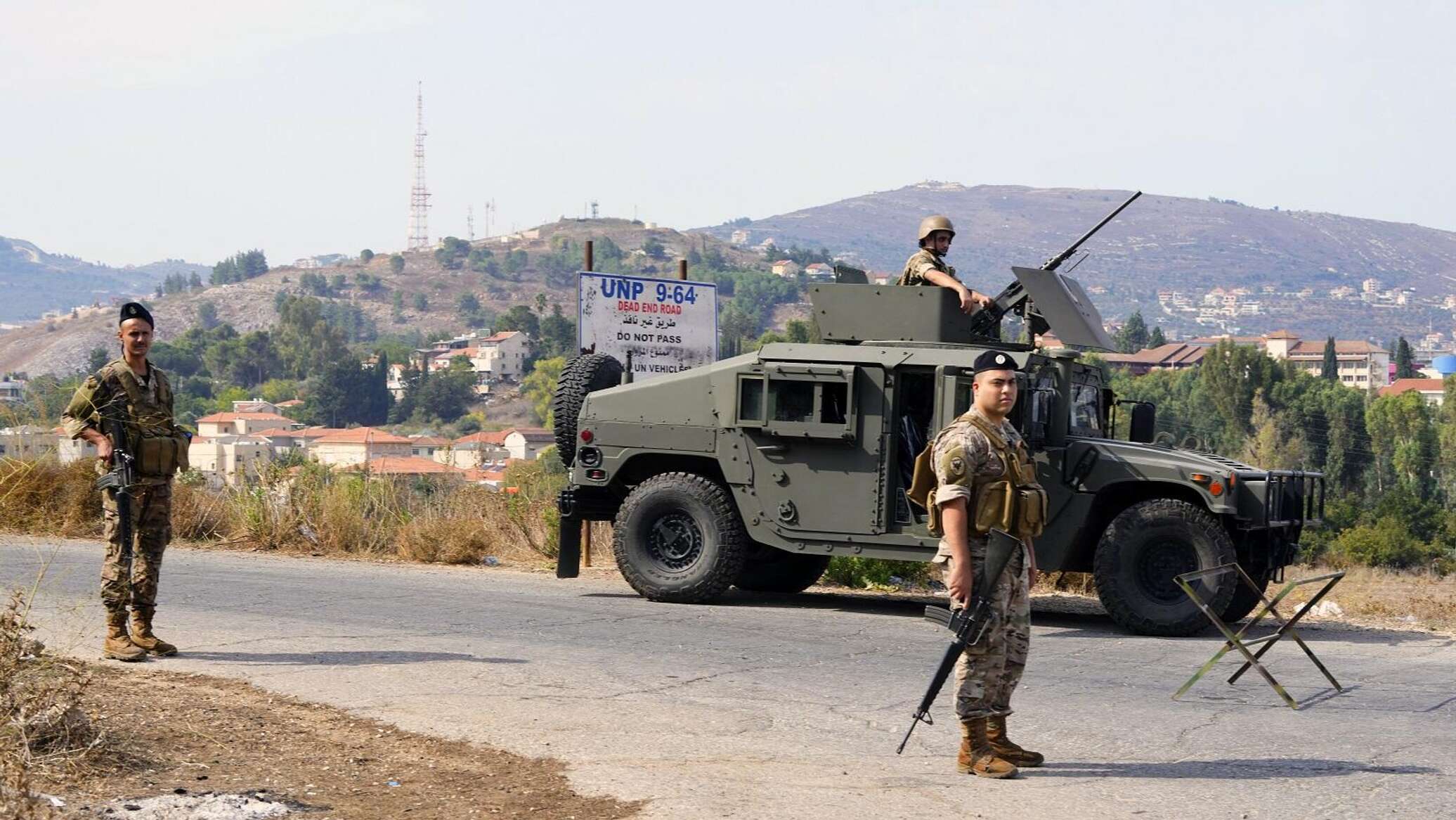 مقتل 3 عسكريين من الجيش اللبناني إثر استهداف القوات الإسرائيلية آلية تابعة لهم جنوبي البلاد