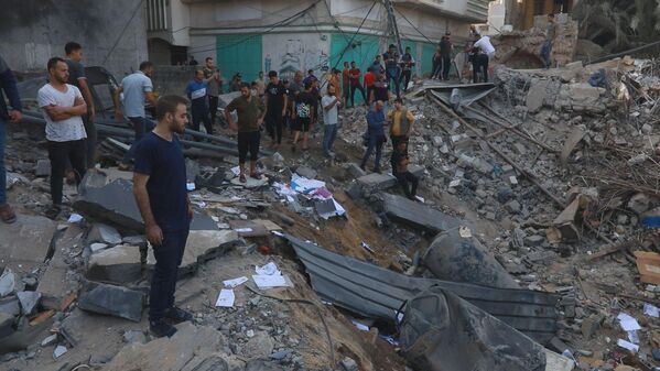 مقتل 16 مسيحيا فلسطينيا في قصف كنيسة الروم الأرثودكس بغزة  - سبوتنيك عربي