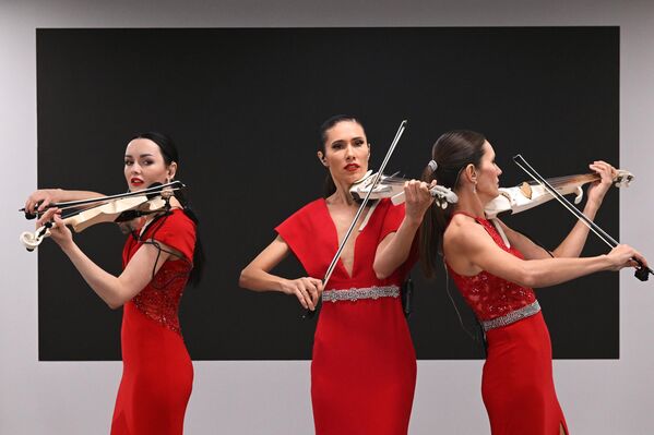 مراسم افتتاح معرض وزارة الطاقة الروسية في الجناح رقم 46 "طاقة الحياة" خلال المعرض والمنتدى الدولي "روسيا" - سبوتنيك عربي