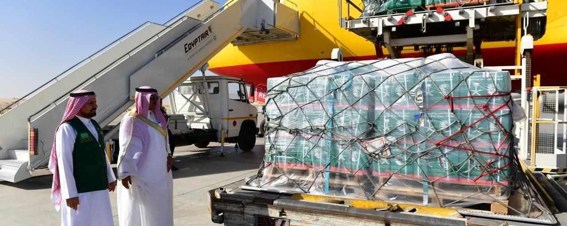 وصول الطائرة السعودية الأولى لإغاثة غزة إلى مطار العريش في مصر - سبوتنيك عربي, 1920, 11.11.2023