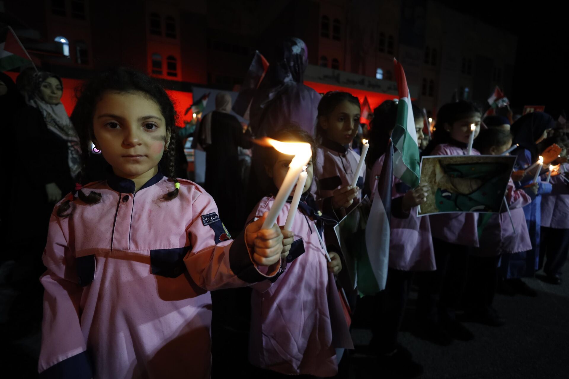 وقفة تضامنية مع أطفال فلسطين في بيروت كي لا يصبح انتهاك الطفولة... خبرا عاديا - سبوتنيك عربي, 1920, 21.11.2023