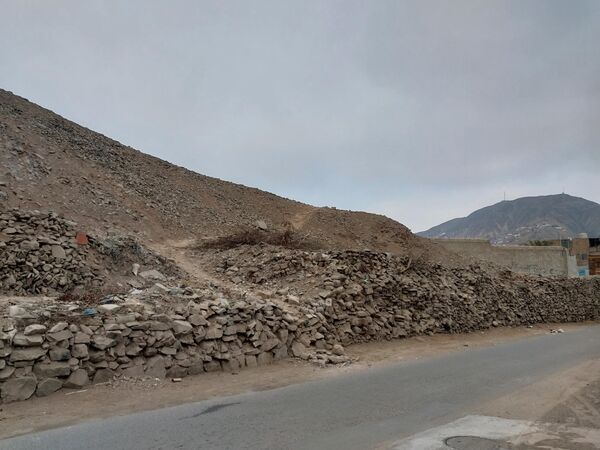 محيط المنطقة الأثرية التي تعود إلى حضارة &quot;لا فلوريدا&quot;، هذه الهياكل الصغيرة تحد بطريقة ما من الوصول إلى هواكا. - سبوتنيك عربي