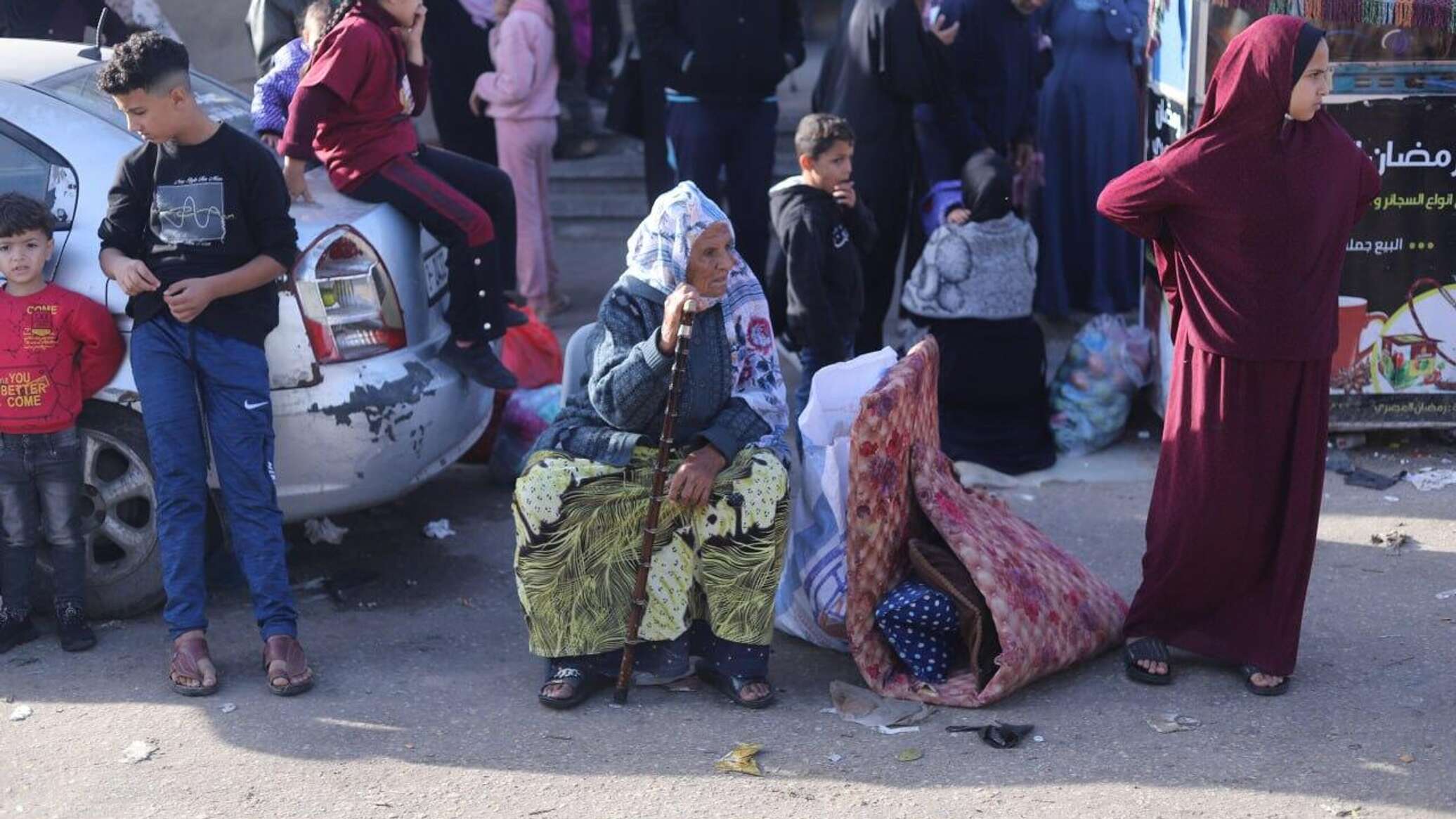 الأمم المتحدة تعتبر دخول 9 شاحنات مساعدات إلى غزة "قطرة في محيط"