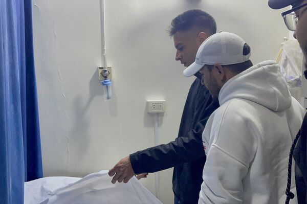 الجهاد الإسلامي تشيع مقاومي طوفان الأقصى إلى مثواهم الأخير بدمشق - سبوتنيك عربي