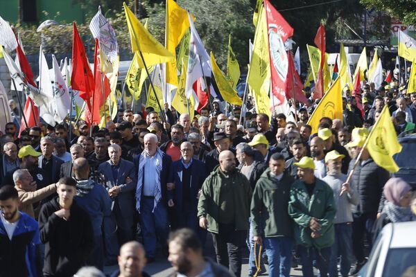 مسيرة جماهرية في بيروت إحياء لـ&quot;يوم الشهيد الفلسطيني&quot; - سبوتنيك عربي