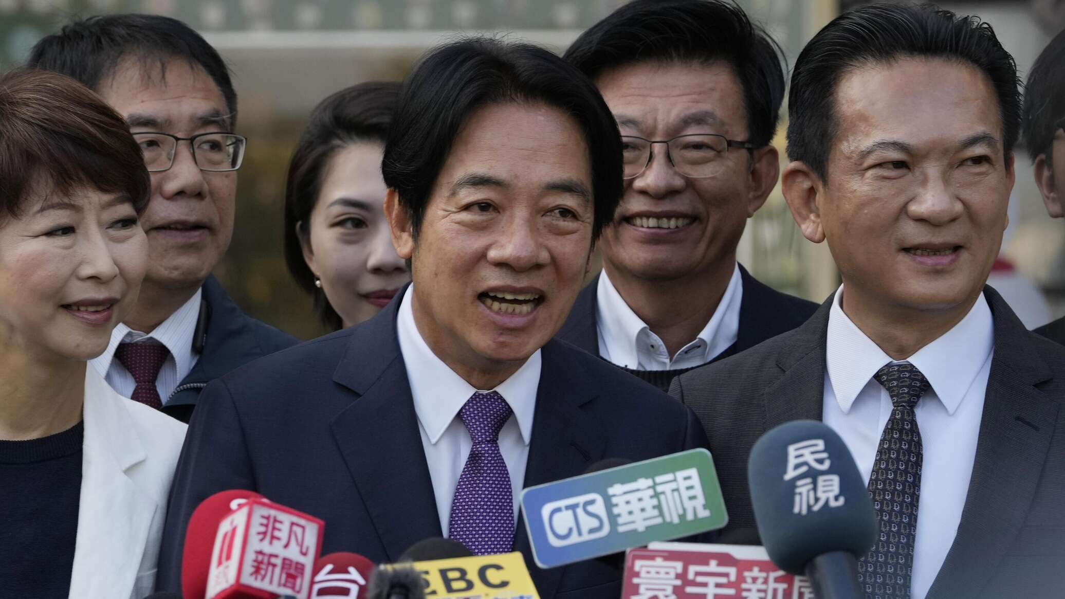 رئيس تايوان يتعهد "الدفاع بحزم" عن سيادة الجزيرة بعد إجراء الصين مناورات عسكرية