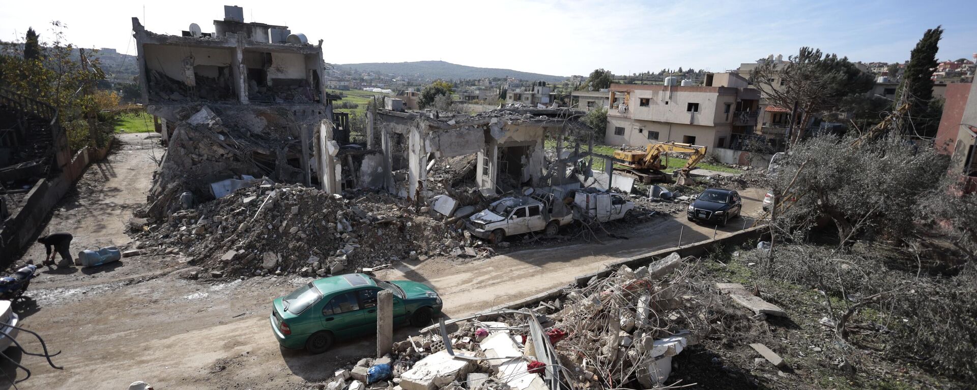 دمار في المباني نتيجة غارة إسرائيلية في بلدة عيتا الشعب جنوب لبنان - سبوتنيك عربي, 1920, 03.02.2024