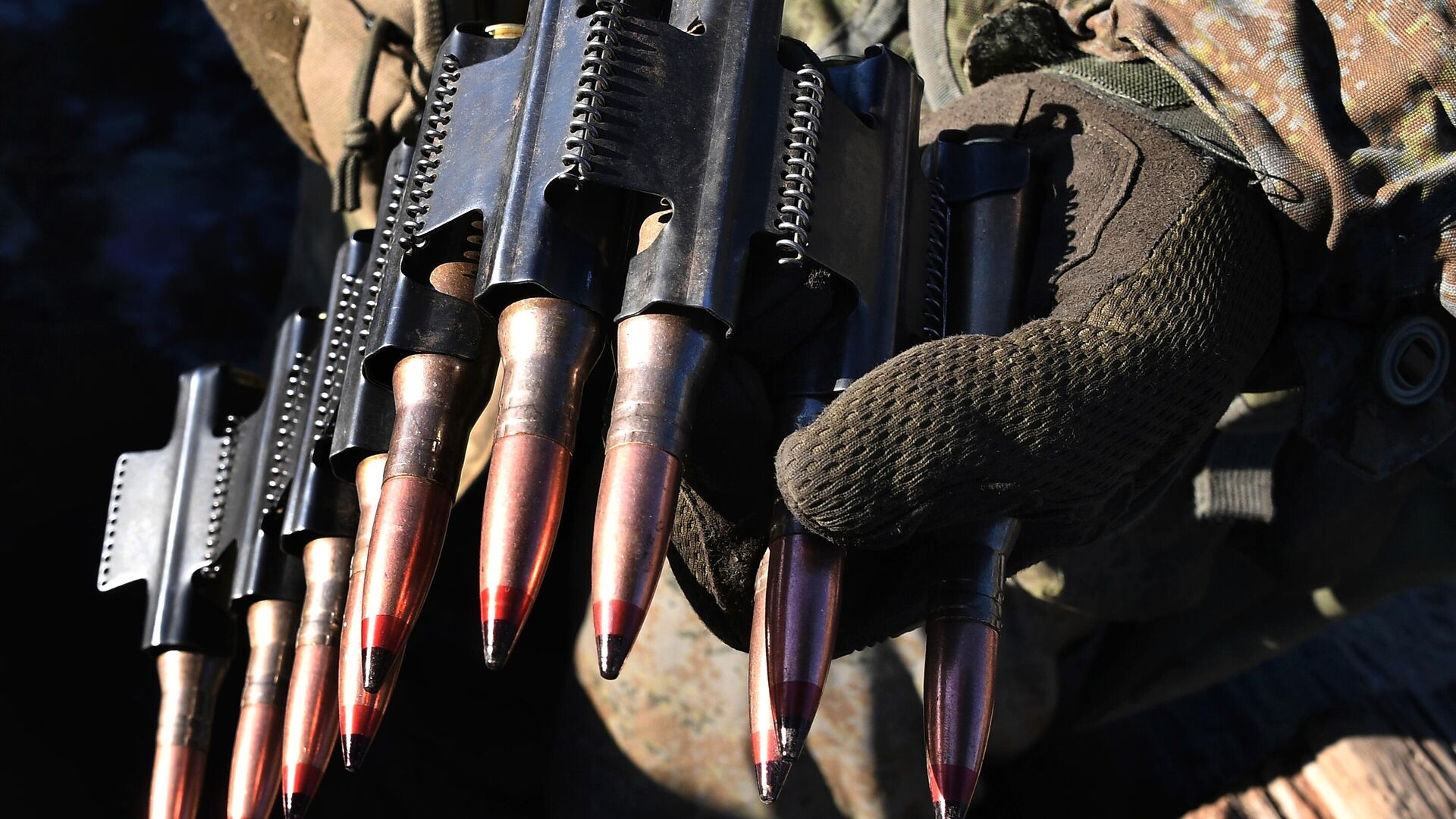 تدريب لأفراد أسطول المحيط الهادئ في ساحة تدريب في إقليم بريمورسكي كراي. تدريب لأفراد أسطول المحيط الهادئ في ساحة تدريب في إقليم بريمورسكي كراي. - سبوتنيك عربي, 1920, 22.04.2024