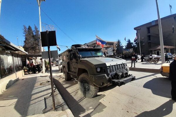 القوات الروسية تباشر تقديم الخدمات الطبية لسكان مدينة الحسكة السورية  - سبوتنيك عربي