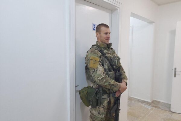 القوات الروسية تباشر تقديم الخدمات الطبية لسكان مدينة الحسكة السورية  - سبوتنيك عربي