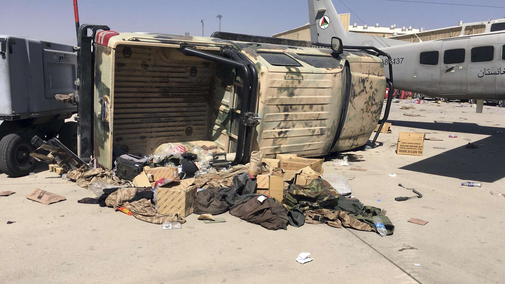 مصرع نحو 60 شخصا في حادث مرور غربي أفغانستان.. فيديو