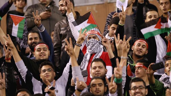 مشجعي منتخب فلسطين لكرة القدم - سبوتنيك عربي