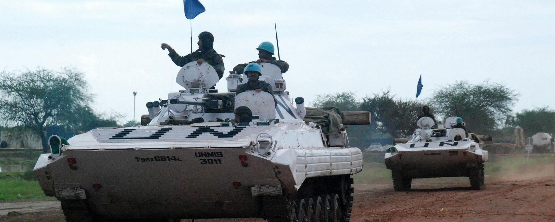 أفراد من بعثة الأمم المتحدة في السودان، ضمن دورية في مدينة أبيي السودانية - يوم 22 يوليو 2009 - سبوتنيك عربي, 1920, 07.03.2024