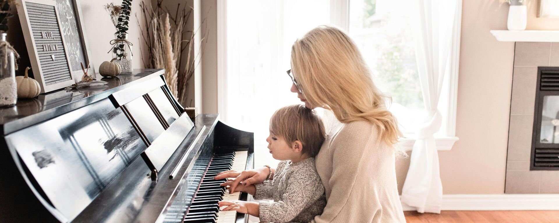 تعليم الموسيقى لدى الأطفال - سبوتنيك عربي, 1920, 01.12.2025