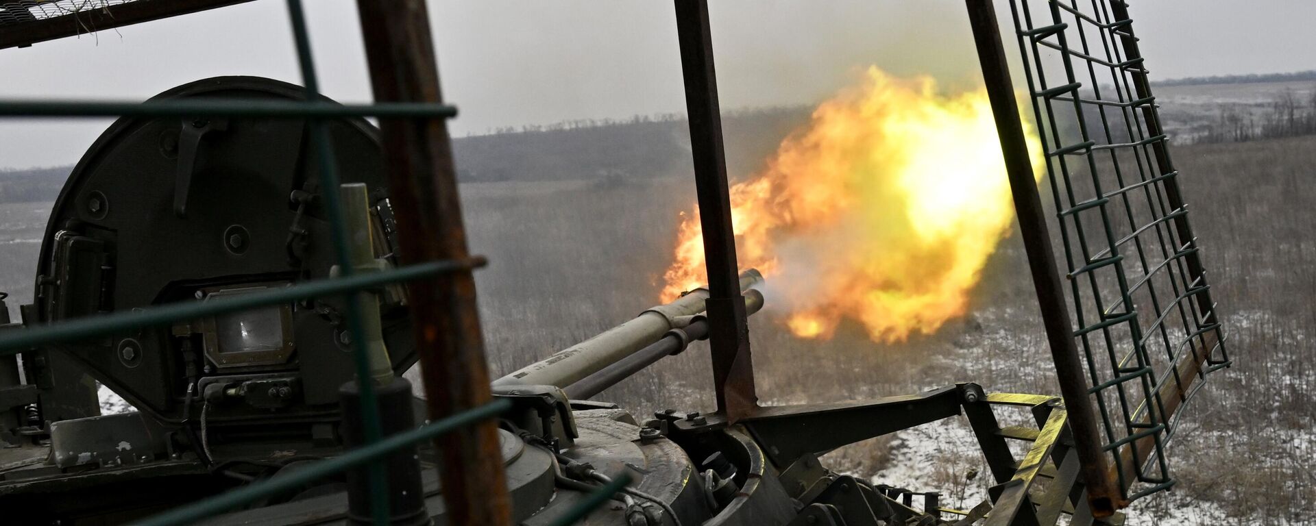 جنود من مفرزة القوات الخاصة التطوعية فيغا يطلقون النار أثناء التدريب القتالي في جمهورية لوغانسك الشعبية، منطقة العملية العسكرية الخاصة. - سبوتنيك عربي, 1920, 22.06.2025