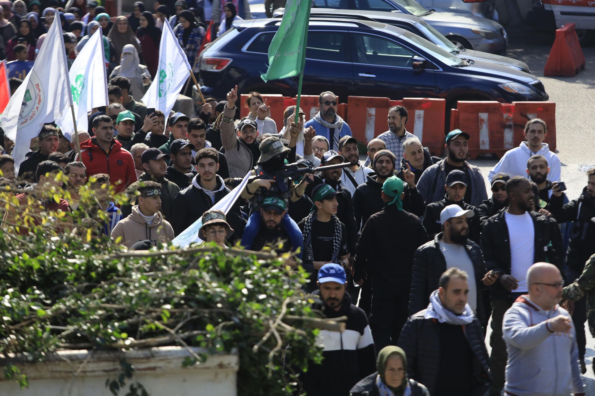 مسيرة تجوب شوارع بيروت احتجاجا على العدوان الإسرائيلي - سبوتنيك عربي, 1920, 11.02.2024
