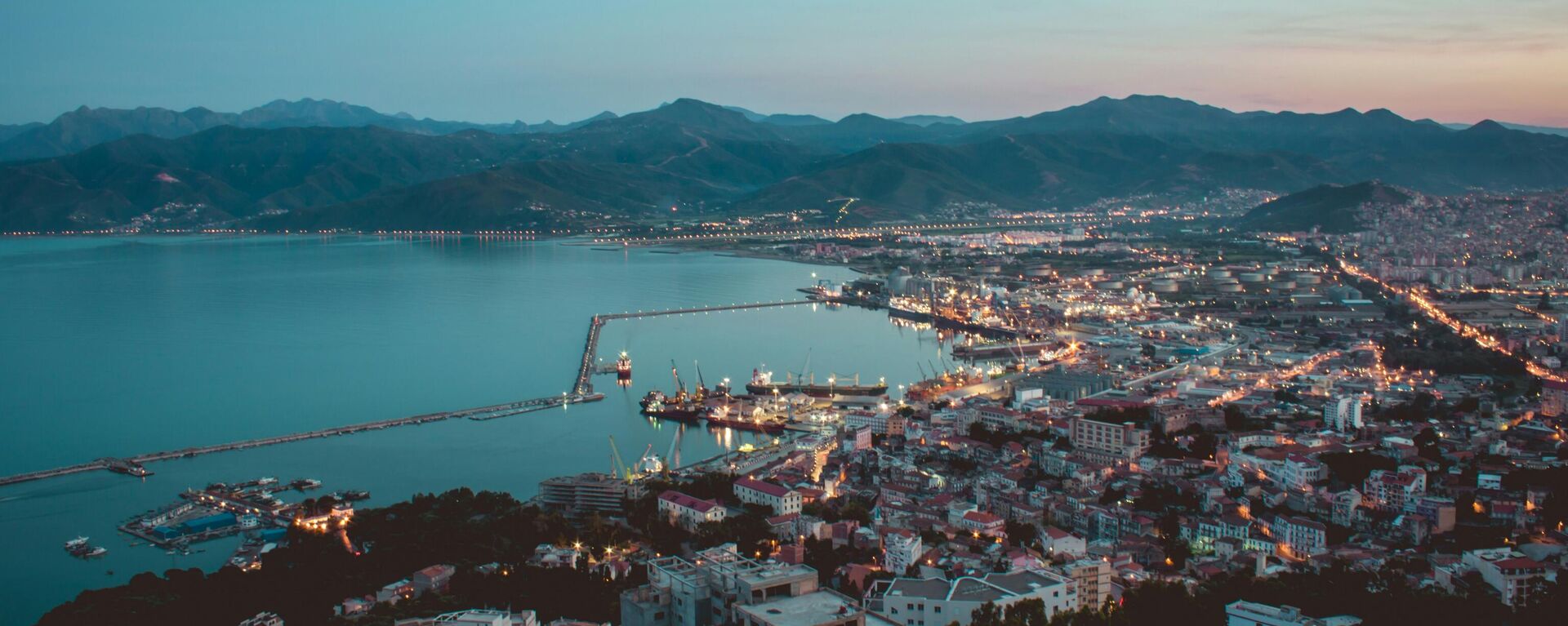 الجزائر - سبوتنيك عربي, 1920, 18.10.2025