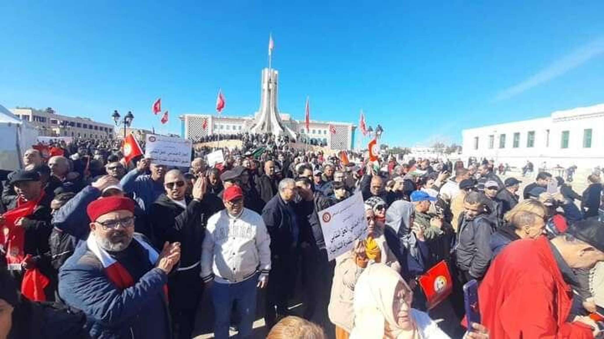 الاتحاد العام التونسي للشغل يدين التدخلات الأجنبية في الشأن الداخلي