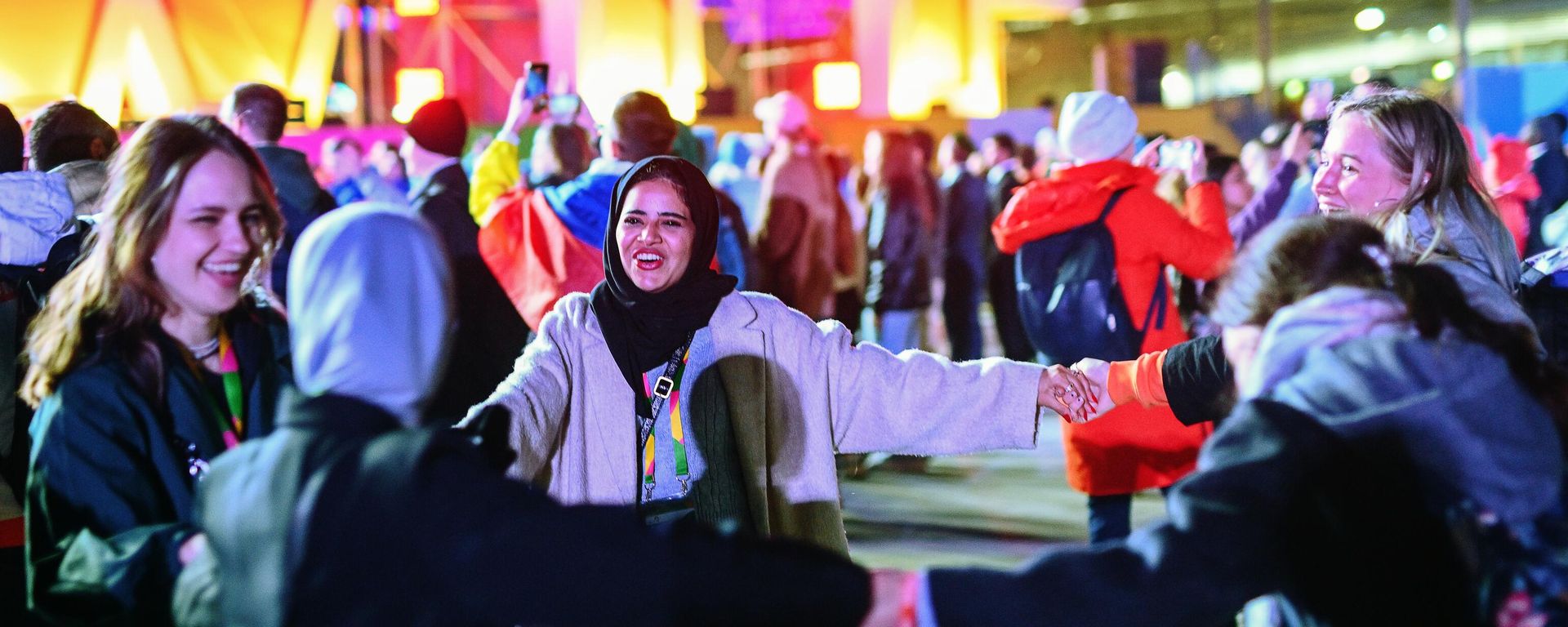 العرض الترحيبي مدينة شباب العالم كجزء من مهرجان الشباب العالمي في سيريوس. - سبوتنيك عربي, 1920, 16.09.2026