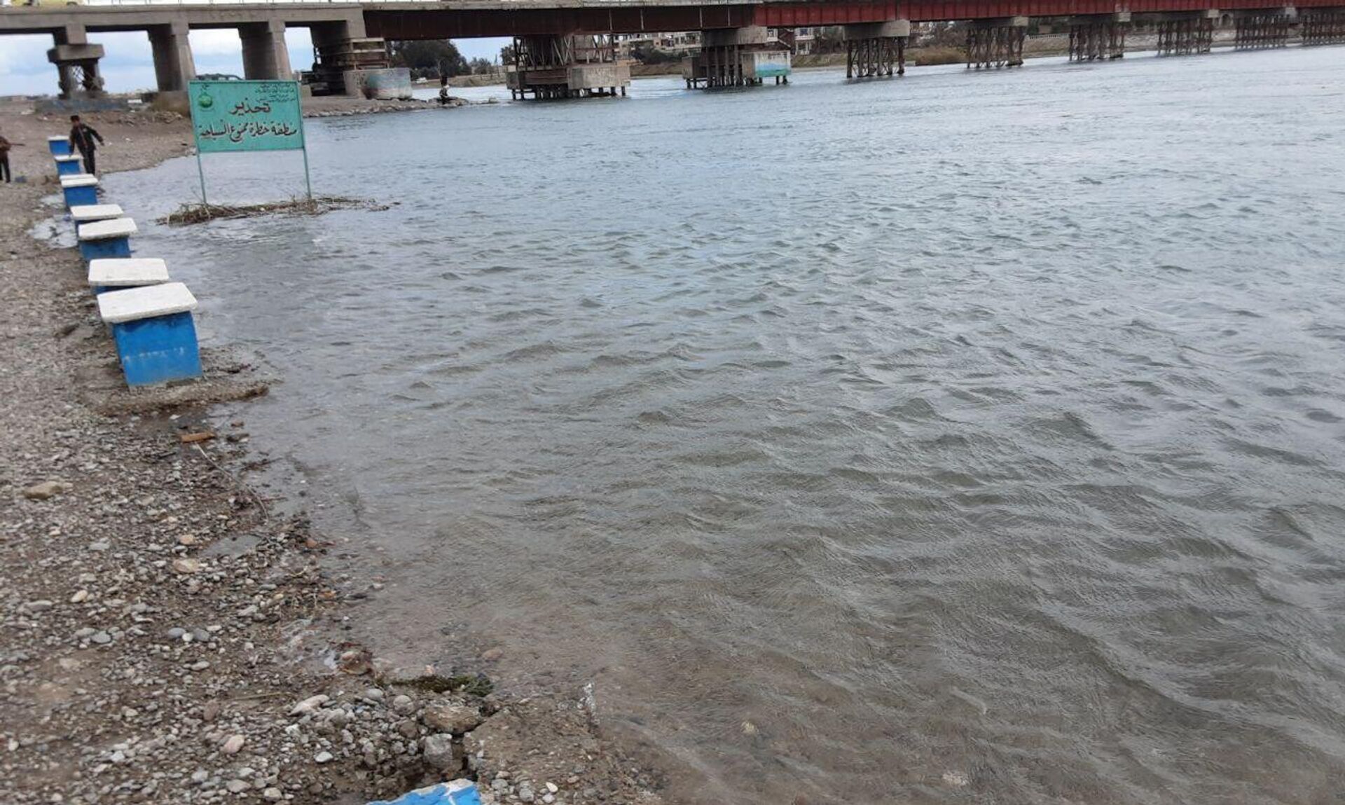 الفرات يتنقس الصعداء بعد ارتفاع منسوبه داخل الأراضي السورية الفرات يتنقس الصعداء بعد ارتفاع منسوبه داخل الأراضي السورية - سبوتنيك عربي, 1920, 10.03.2024