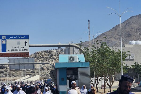 جبل الرحمة أو جبل عرفة في مكة المكرمة - سبوتنيك عربي