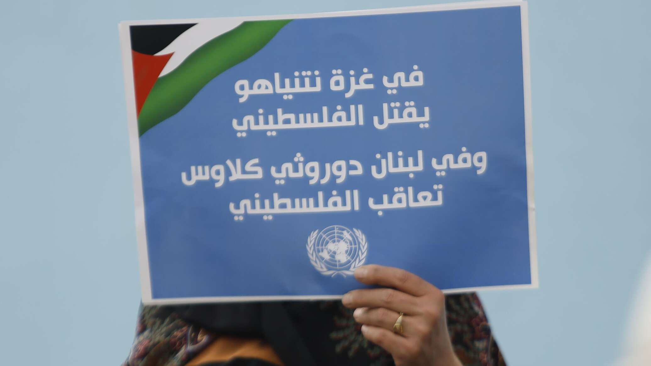 الأونروا: مخزون الإمدادات الإنسانية آخذ في النفاد بقطاع غزة والوضع يزداد سوءا