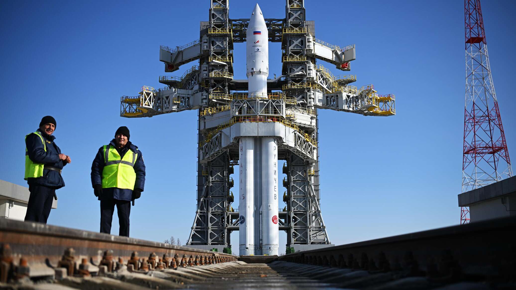 "مستقبل روسيا"... رئيس "روسكوسموس" يوضح أهمية استكشاف الفضاء