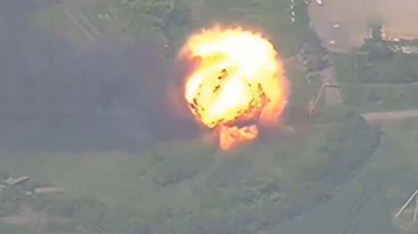 القوات الروسية تدمر مستودع أوكراني للذخيرة في اتجاه كراسنوارميسكي - سبوتنيك عربي