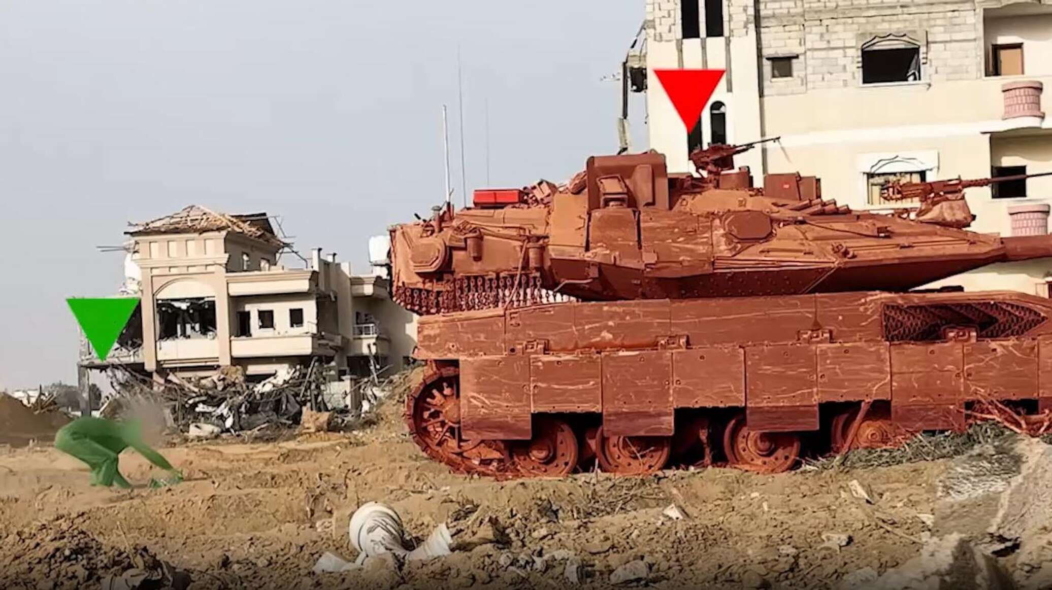 إعلام إسرائيلي: مقتل "ياسر أبو شباب" على يد مسلحين مجهولين