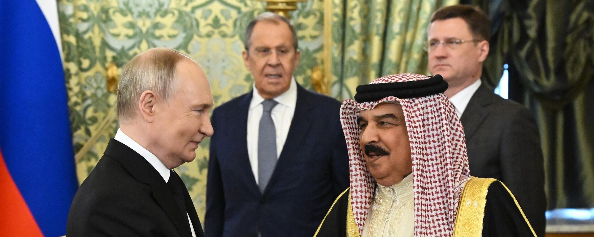 الرئيس الروسي فلاديمير بوتين، خلال اجتماعه مع ملك البحرين حمد بن عيسى، في العاصمة الروسية موسكو  - سبوتنيك عربي, 1920, 23.05.2024
