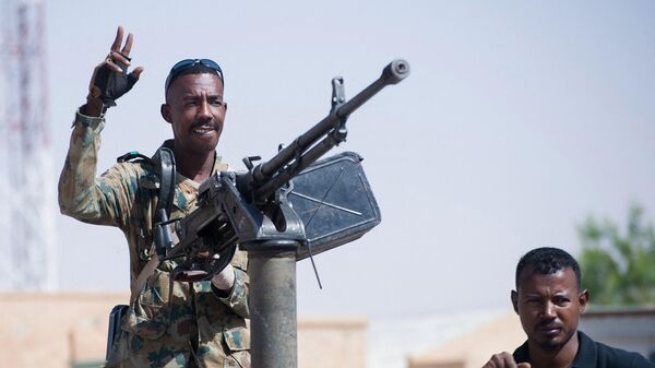 أفراد من كتيبة قوات المهام الخاصة التابعة للجيش السوداني بالولاية الشمالية، 19 مايو/ أيار 2024 - سبوتنيك عربي