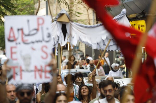 بيروت تتضامن مع غزة وفلسطين عبر نشاطات فنية وثقافية  - سبوتنيك عربي