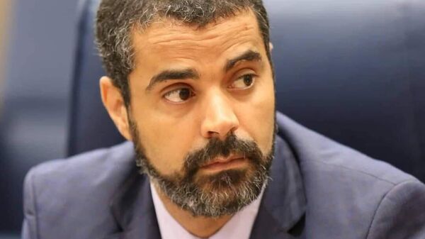 إسماعيل العيضه رئيس غرفة الطوارئ بوزارة الصحة بالحكومة الليبية المنتخبة من البرلمان - سبوتنيك عربي